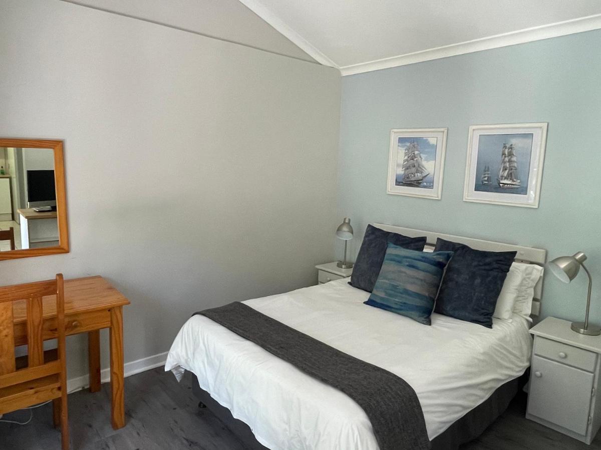 Aberdour Guesthouse Port Elizabeth Exterior photo